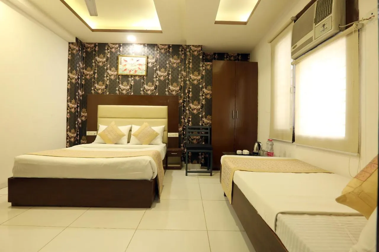 Hotel Qualia Suites At Delhi Airportニューデリー